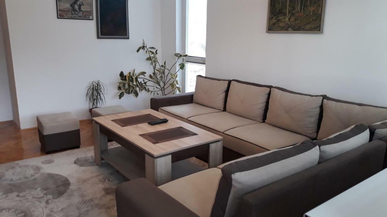Apartment Ambrela 2 Сараево Екстериор снимка