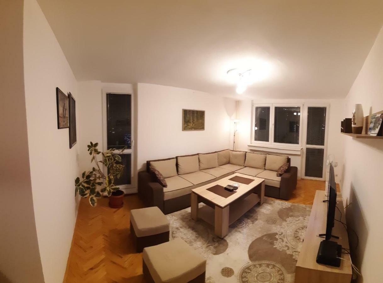 Apartment Ambrela 2 Сараево Екстериор снимка